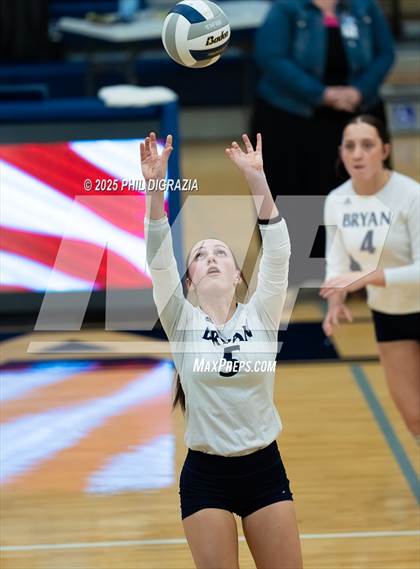 Thumbnail 3 in Shoemaker @ Bryan photogallery.