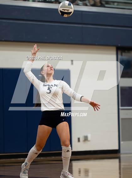 Thumbnail 1 in Shoemaker @ Bryan photogallery.