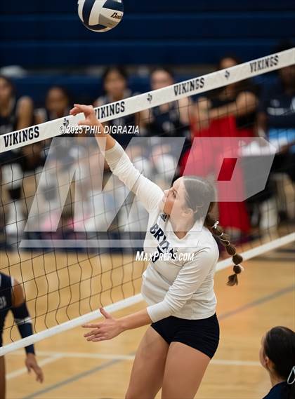 Thumbnail 2 in Shoemaker @ Bryan photogallery.