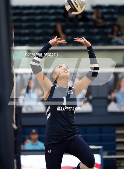 Thumbnail 1 in Shoemaker @ Bryan photogallery.