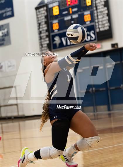 Thumbnail 2 in Shoemaker @ Bryan photogallery.