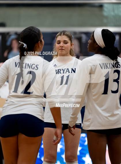 Thumbnail 3 in Shoemaker @ Bryan photogallery.