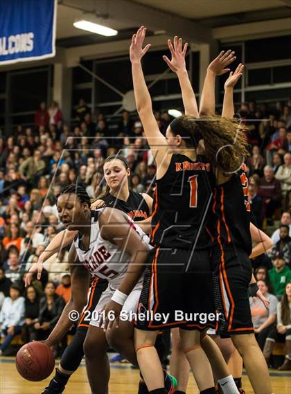 Thumbnail 3 in Stamford vs Fairfield Warde (FCIAC Final) photogallery.