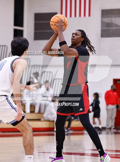 Thumbnail 3 in Corona Del Mar vs Coronado (Harvard-Westlake Winter Showcase) photogallery.