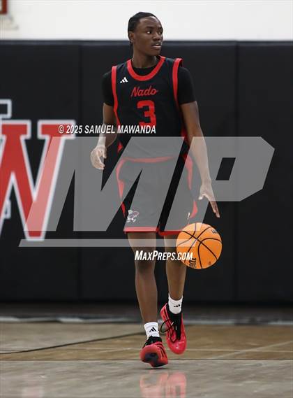 Thumbnail 1 in Corona Del Mar vs Coronado (Harvard-Westlake Winter Showcase) photogallery.