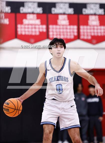 Thumbnail 1 in Corona Del Mar vs Coronado (Harvard-Westlake Winter Showcase) photogallery.