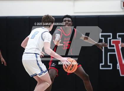 Thumbnail 2 in Corona Del Mar vs Coronado (Harvard-Westlake Winter Showcase) photogallery.