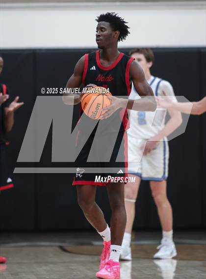 Thumbnail 2 in Corona Del Mar vs Coronado (Harvard-Westlake Winter Showcase) photogallery.