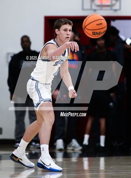 Thumbnail 1 in Corona Del Mar vs Coronado (Harvard-Westlake Winter Showcase) photogallery.