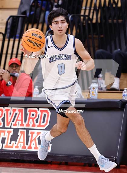 Thumbnail 2 in Corona Del Mar vs Coronado (Harvard-Westlake Winter Showcase) photogallery.