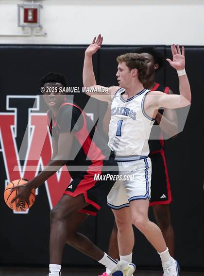 Thumbnail 3 in Corona Del Mar vs Coronado (Harvard-Westlake Winter Showcase) photogallery.