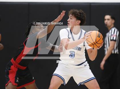 Thumbnail 2 in Corona Del Mar vs Coronado (Harvard-Westlake Winter Showcase) photogallery.