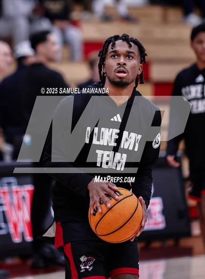 Thumbnail 3 in Corona Del Mar vs Coronado (Harvard-Westlake Winter Showcase) photogallery.