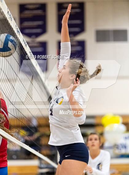 Thumbnail 2 in Folsom @ Oak Ridge photogallery.