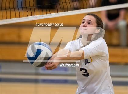 Thumbnail 2 in Folsom @ Oak Ridge photogallery.