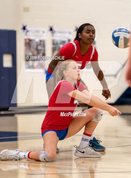Thumbnail 3 in Folsom @ Oak Ridge photogallery.