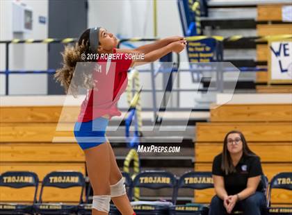 Thumbnail 3 in Folsom @ Oak Ridge photogallery.