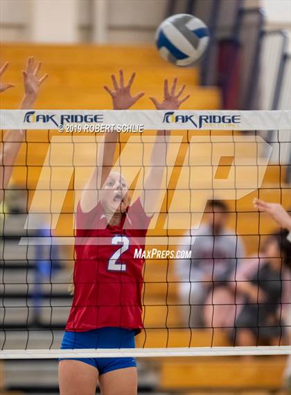 Thumbnail 3 in Folsom @ Oak Ridge photogallery.