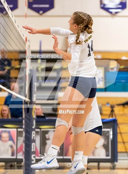 Thumbnail 2 in Folsom @ Oak Ridge photogallery.