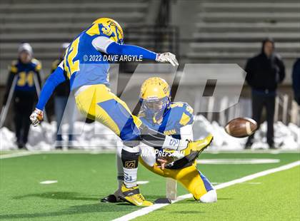 Thumbnail 3 in San Juan vs. Emery (UHSAA 2A Semifinal) photogallery.