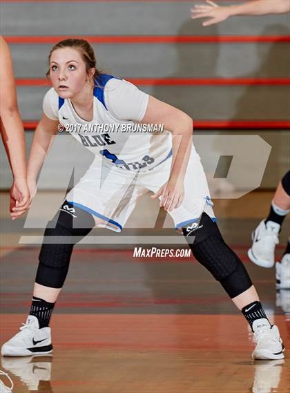 Thumbnail 2 in Davis vs. St. Ignatius (Roseville Elite Showcase) photogallery.