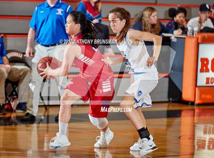 Thumbnail 2 in Davis vs. St. Ignatius (Roseville Elite Showcase) photogallery.