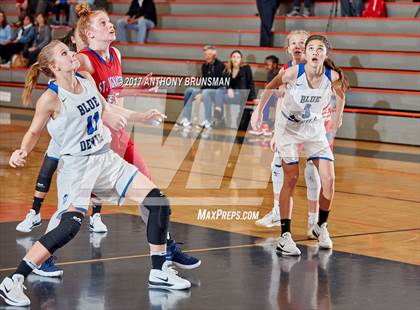 Thumbnail 3 in Davis vs. St. Ignatius (Roseville Elite Showcase) photogallery.