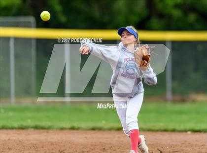 Thumbnail 3 in Folsom @ Oak Ridge photogallery.