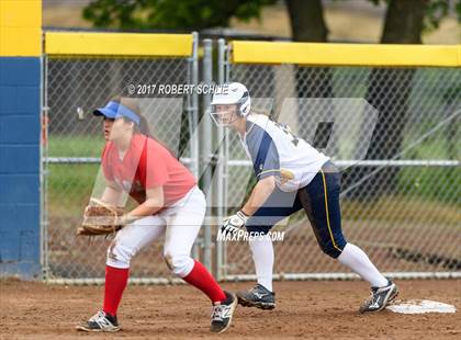 Thumbnail 2 in Folsom @ Oak Ridge photogallery.