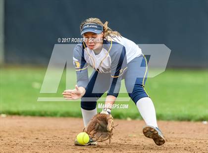 Thumbnail 3 in Folsom @ Oak Ridge photogallery.