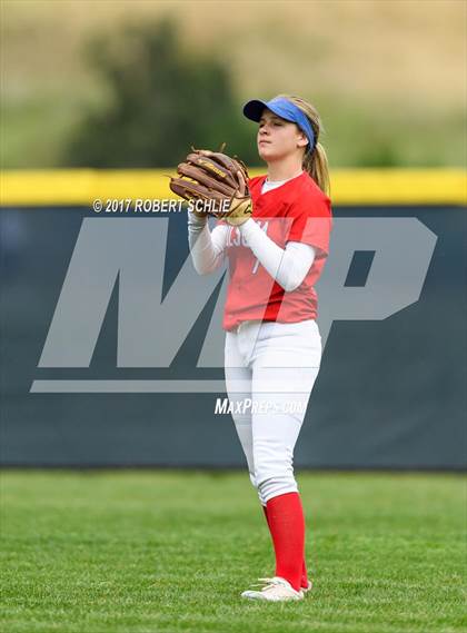 Thumbnail 3 in Folsom @ Oak Ridge photogallery.