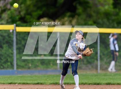 Thumbnail 2 in Folsom @ Oak Ridge photogallery.