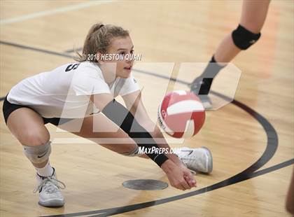 Thumbnail 3 in JSerra Catholic @ Orange Lutheran photogallery.