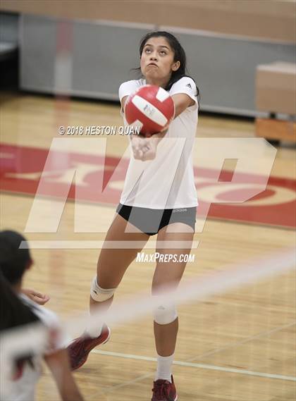 Thumbnail 1 in JSerra Catholic @ Orange Lutheran photogallery.