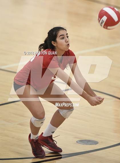 Thumbnail 3 in JSerra Catholic @ Orange Lutheran photogallery.