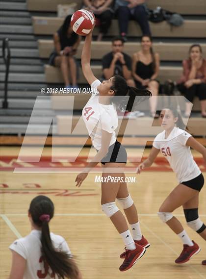 Thumbnail 1 in JSerra Catholic @ Orange Lutheran photogallery.