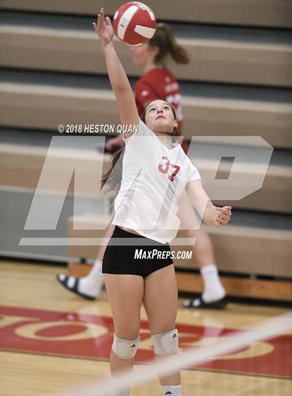 Thumbnail 3 in JSerra Catholic @ Orange Lutheran photogallery.