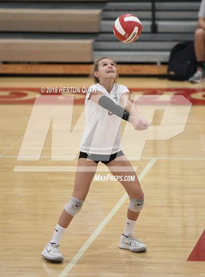 Thumbnail 2 in JSerra Catholic @ Orange Lutheran photogallery.