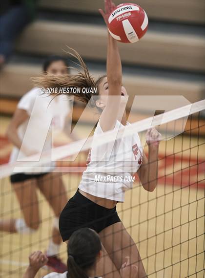 Thumbnail 3 in JSerra Catholic @ Orange Lutheran photogallery.