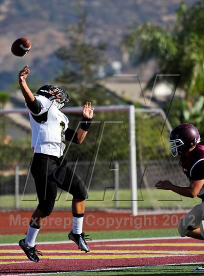Thumbnail 2 in Golden Valley @ Simi Valley photogallery.