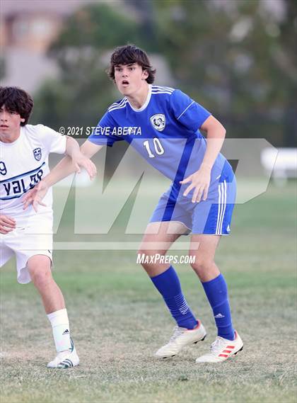 Thumbnail 1 in Valor Christian @ Grandview photogallery.