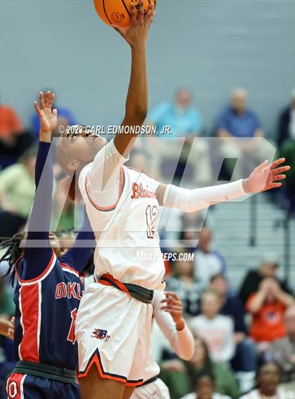 Thumbnail 2 in Oakland @ Blackman (TSSAA 4A District 7 Final) photogallery.