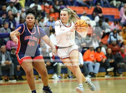 Thumbnail 3 in Oakland @ Blackman (TSSAA 4A District 7 Final) photogallery.