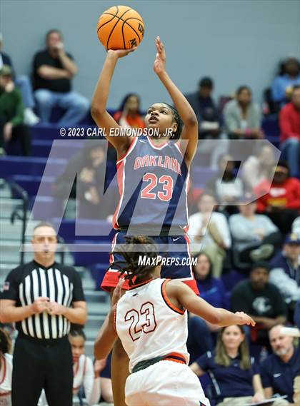 Thumbnail 3 in Oakland @ Blackman (TSSAA 4A District 7 Final) photogallery.
