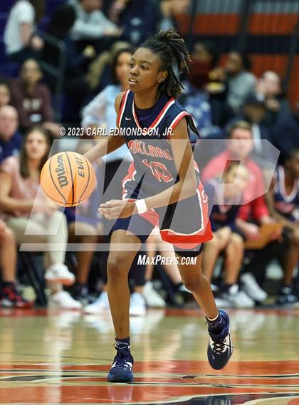 Thumbnail 1 in Oakland @ Blackman (TSSAA 4A District 7 Final) photogallery.