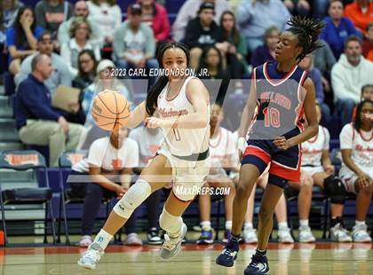 Thumbnail 3 in Oakland @ Blackman (TSSAA 4A District 7 Final) photogallery.