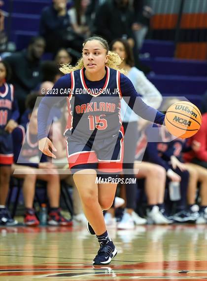 Thumbnail 2 in Oakland @ Blackman (TSSAA 4A District 7 Final) photogallery.