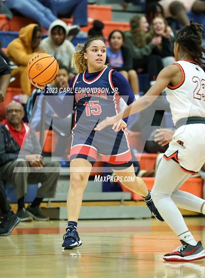 Thumbnail 2 in Oakland @ Blackman (TSSAA 4A District 7 Final) photogallery.
