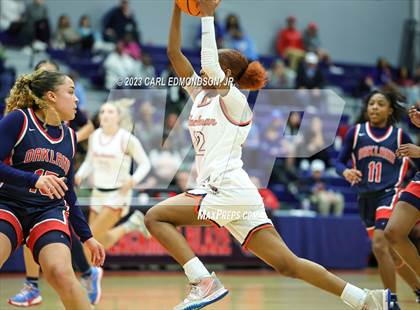 Thumbnail 3 in Oakland @ Blackman (TSSAA 4A District 7 Final) photogallery.
