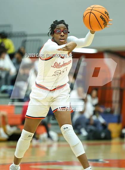 Thumbnail 2 in Oakland @ Blackman (TSSAA 4A District 7 Final) photogallery.